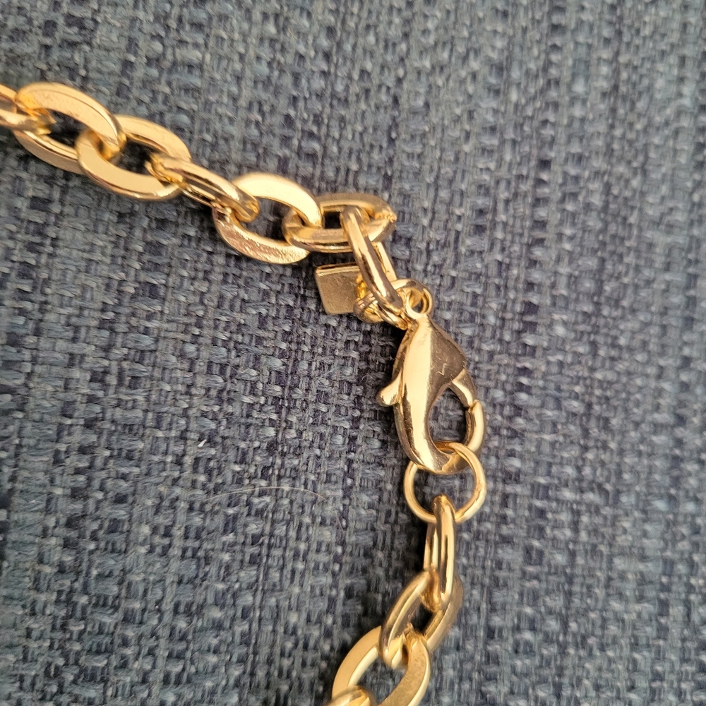36" Gold-plated knotted necklace - Picture 4 of 4